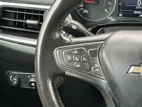Used 2021 Chevrolet Equinox LT FWD image 20