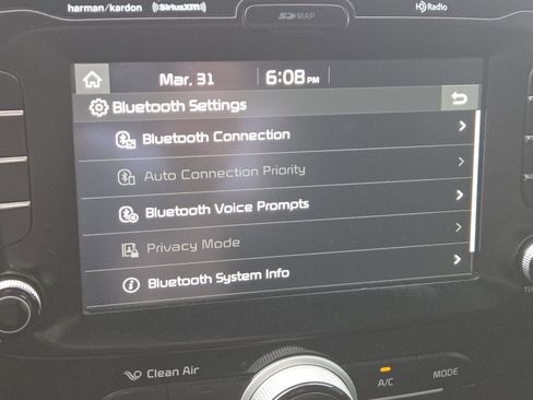 Used 2019 Kia Soul + FWD image 26