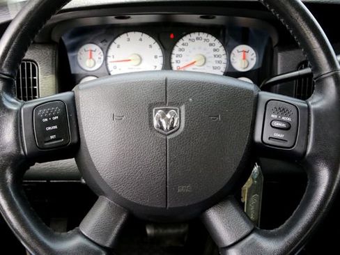 Used 2004 Dodge Ram 1500 Truck SLT w/ Sport Appearance Group AWD/4WD image 13