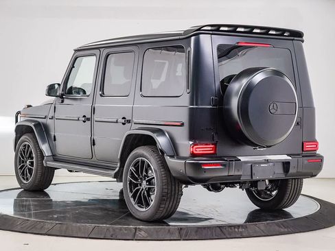 New 2026 Mercedes-Benz G 550 image 2