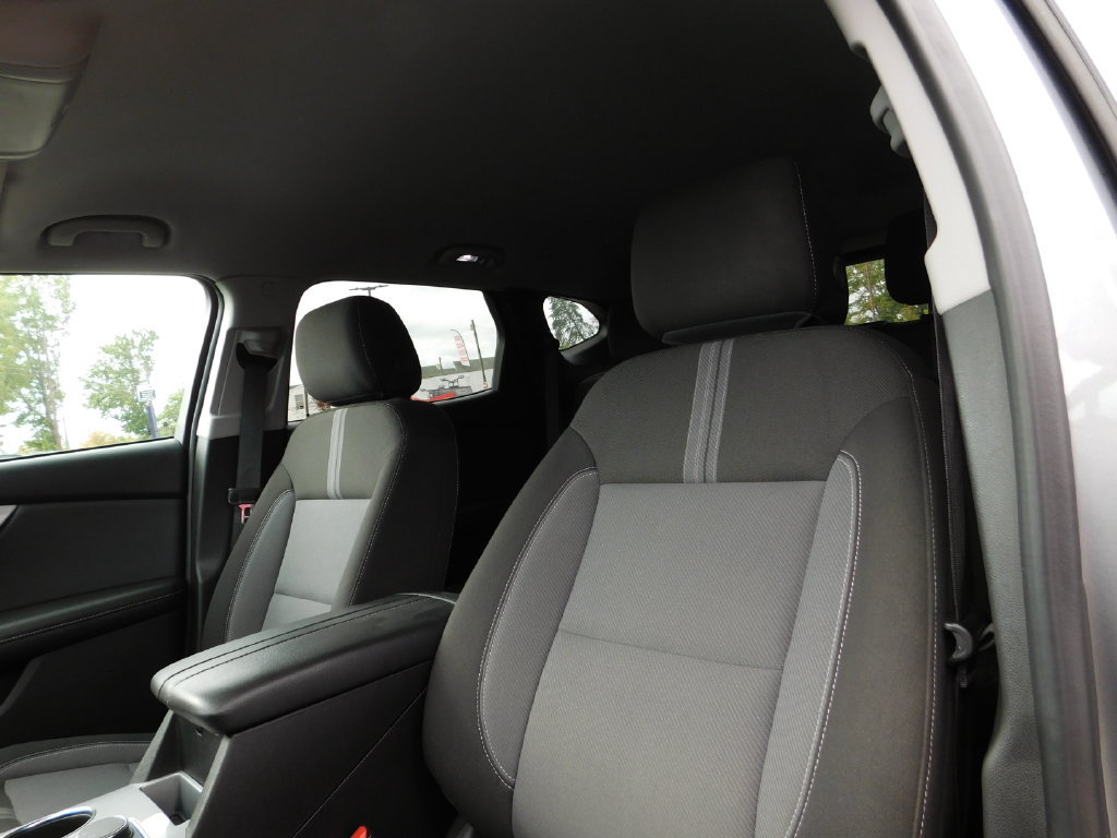 Used 2024 Chevrolet Blazer LT w/ Convenience Package FWD image 17