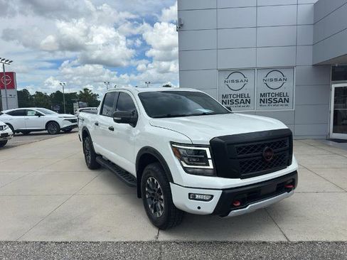 Certified 2023 Nissan Titan PRO-4X w/ Pro-4x Convenience Package AWD/4WD image 1