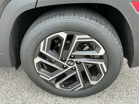 Used 2025 Hyundai Tucson Limited FWD image 33
