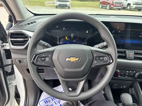 New 2026 Chevrolet TrailBlazer LS image 17