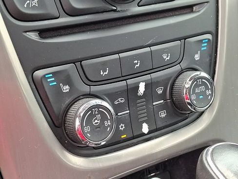 Used 2014 Buick Verano Premium FWD image 17