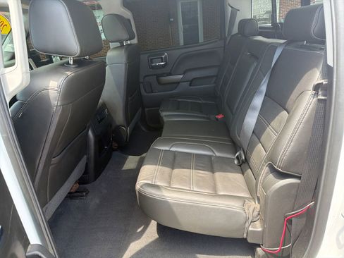 Used 2019 GMC Sierra 3500 Denali w/ Duramax Plus Package AWD/4WD image 27