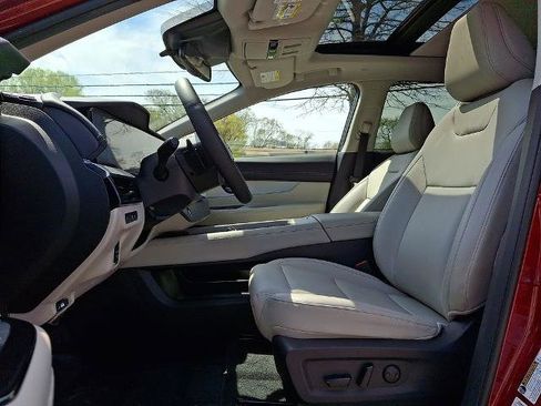 Certified 2025 Nissan Murano SL AWD/4WD image 14