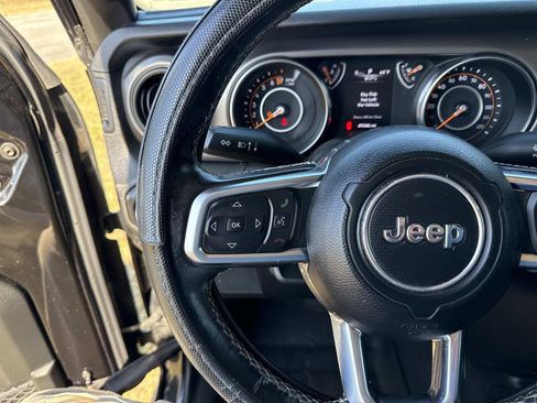 Used 2020 Jeep Gladiator Sport w/ Quick Order Package 24S image 28