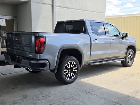 Used 2021 GMC Sierra 1500 AT4 w/ AT4 Premium Package AWD/4WD image 13