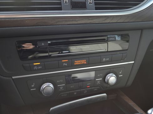 Used 2016 Audi S6 Premium Plus image 25