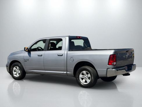 Used 2021 RAM 1500 Classic SLT RWD image 4