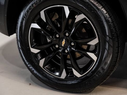 Used 2021 Chevrolet TrailBlazer LT w/ Sun and Liftgate Package FWD image 57