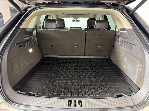 Used 2020 Lincoln Nautilus Reserve image 21