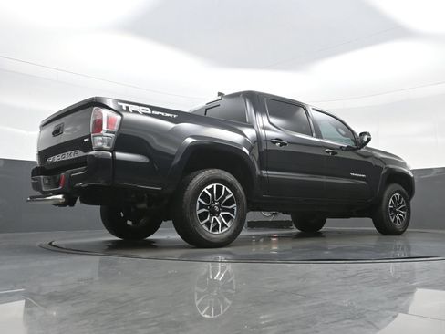 Used 2020 Toyota Tacoma TRD Sport RWD image 32