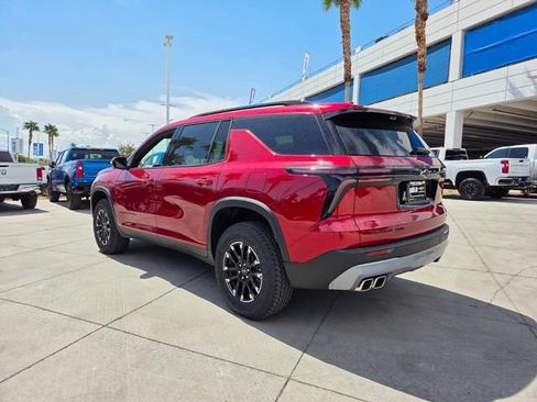 New 2026 Chevrolet Traverse Z71 w/ Enhanced Driving Package image 3