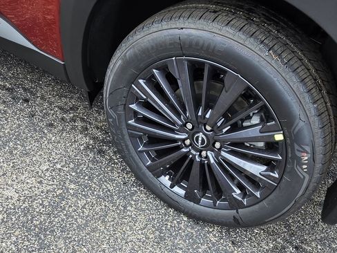 New 2026 Nissan Pathfinder SL w/ SL Premium Package image 9