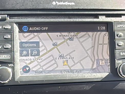 Used 2015 Nissan Xterra PRO-4X image 16