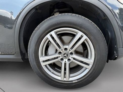 Used 2022 Mercedes-Benz GLC 300 4MATIC w/ Multimedia Package Lite image 7