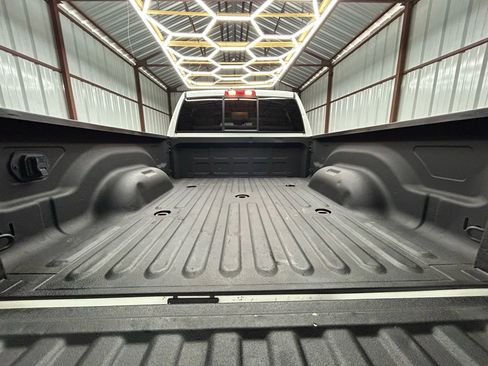 Used 2014 RAM 3500 Laramie image 24