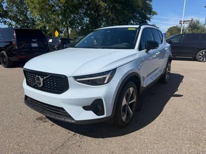 Used 2026 Volvo XC40 B5 Plus w/ Protection Package Premier