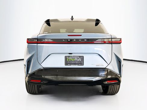 Used 2023 Lexus RZ 450e Premium w/ Accessory Package (2T) image 7