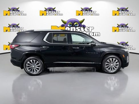 Used 2023 Chevrolet Traverse Premier AWD/4WD image 4