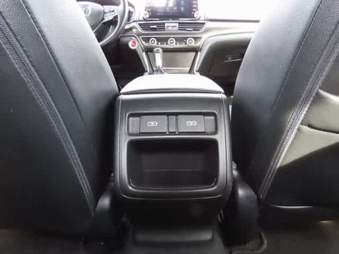 Used 2022 Honda Accord Sport image 21