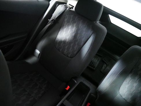 Used 2015 Chevrolet Volt w/ Enhanced Safety Package 1 FWD image 12