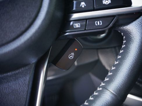 Used 2020 Subaru Forester Limited image 21