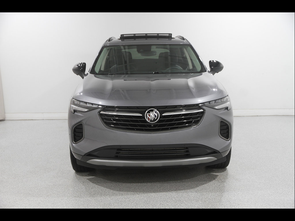 Used 2022 Buick Envision Essence w/ Technology Package I FWD image 2