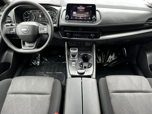 New 2026 Nissan Rogue SV AWD/4WD image 3