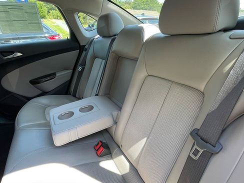 Used 2012 Buick Verano FWD image 21