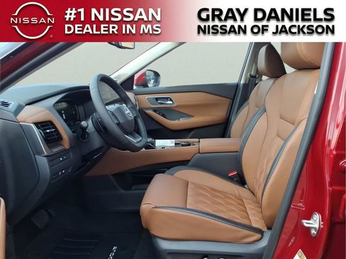 New 2026 Nissan Rogue Platinum image 20