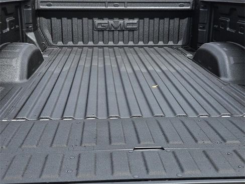 New 2025 GMC Sierra 2500 Denali Ultimate image 6