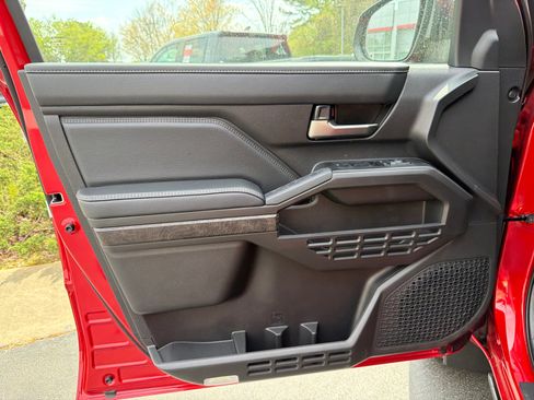 New 2026 Toyota Tacoma Limited AWD/4WD image 10