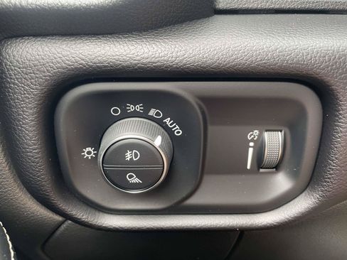 Certified 2024 RAM 2500 Big Horn AWD/4WD image 25