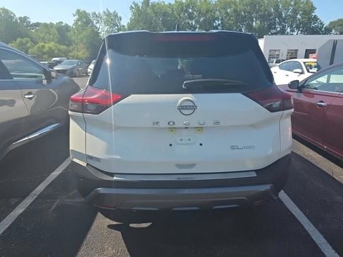 Certified 2023 Nissan Rogue SL w/ SL Premium Package AWD/4WD image 7