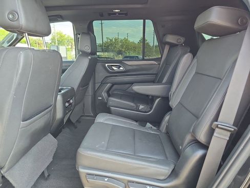 Used 2022 Chevrolet Tahoe LT w/ LT Signature Plus Package RWD image 13