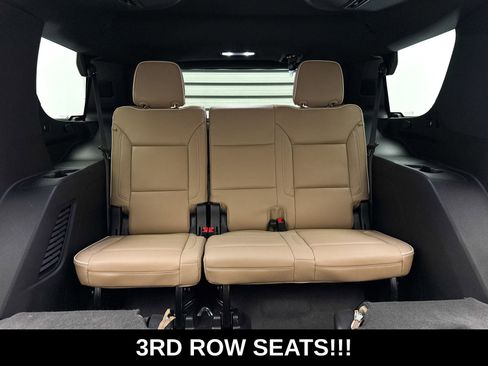 Used 2023 Chevrolet Tahoe Premier w/ Advanced Technology Package image 8