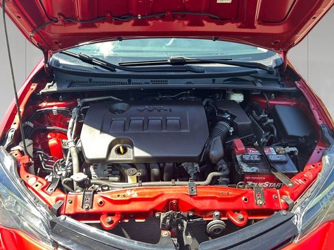 Used 2018 Toyota Corolla LE FWD image 20