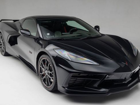 Used 2023 Chevrolet Corvette Stingray Premium Conv w/ Z51 Performance Package image 23