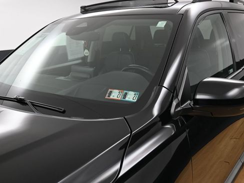 Used 2023 Honda Pilot Elite image 8
