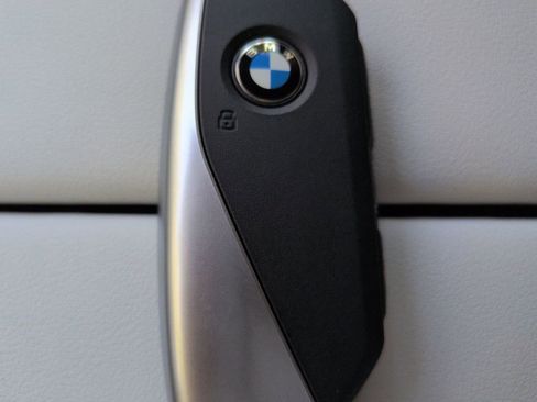 New 2026 BMW X5 xDrive40i w/ M Sport Package AWD/4WD image 30