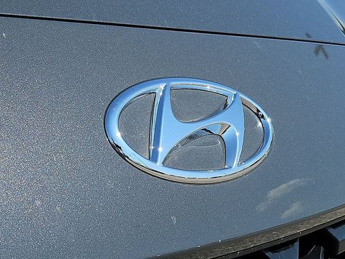 Used 2023 Hyundai Kona SEL FWD image 34