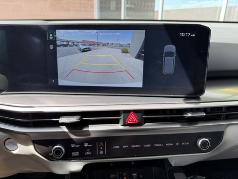 Used 2025 Kia Sorento S w/ Panoramic Sunroof Package FWD image 19