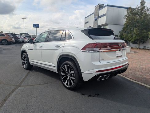 New 2026 Volkswagen Atlas Cross Sport SEL Premium R-Line image 7