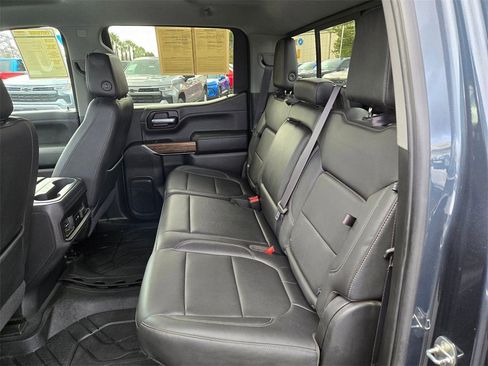 Used 2019 Chevrolet Silverado 1500 RST image 7
