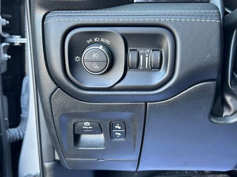 Used 2022 RAM 1500 Limited image 30