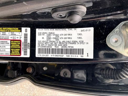 Used 2019 Toyota Tacoma TRD Pro image 31