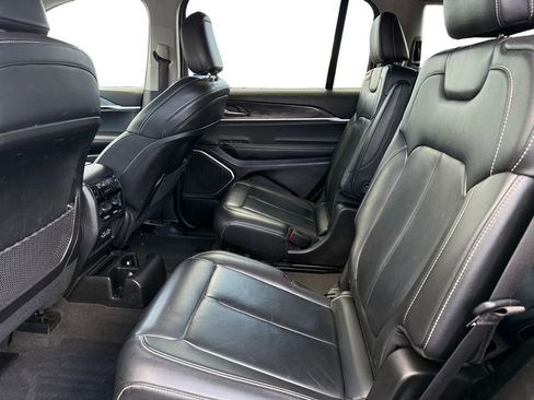 Certified 2022 Jeep Grand Cherokee L Limited w/ Black Appearance Package image 14